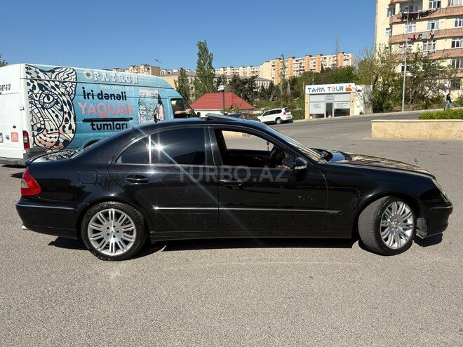 Mercedes E 220-4