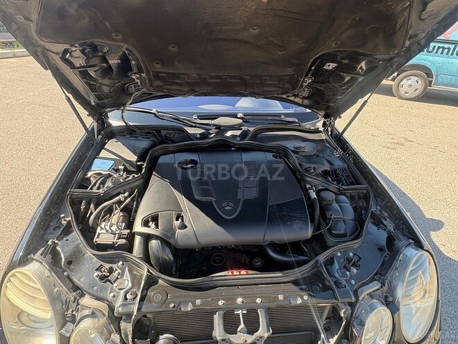 Mercedes E 220-9