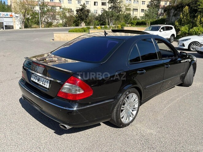 Mercedes E 220-10