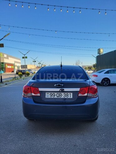 Chevrolet Cruze-8