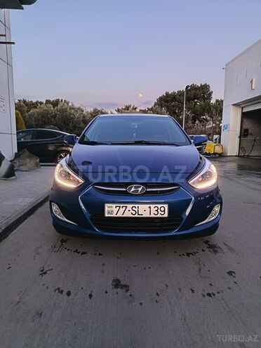 Hyundai Accent-1