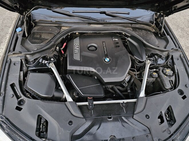 BMW 530-21