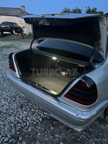 Mercedes C 240-7