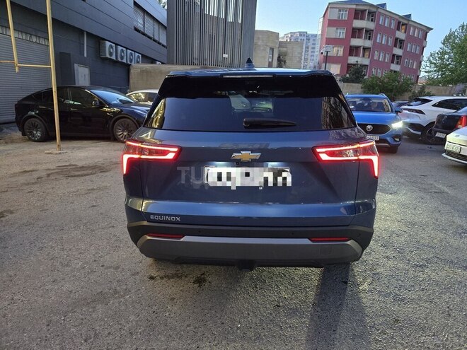 Chevrolet Equinox-5