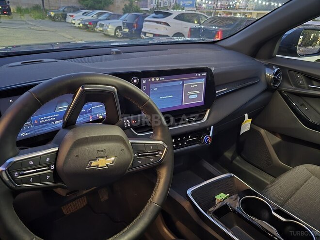 Chevrolet Equinox-13