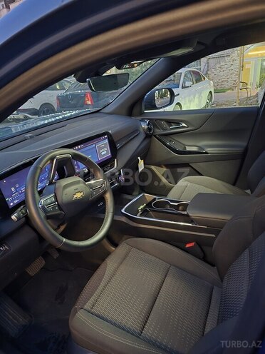 Chevrolet Equinox-15