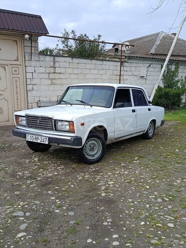 LADA (VAZ) 2107-4