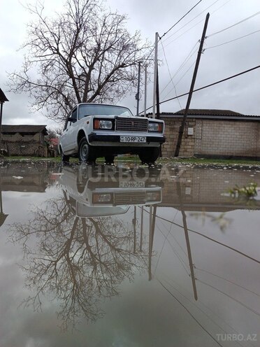 LADA (VAZ) 2107-5