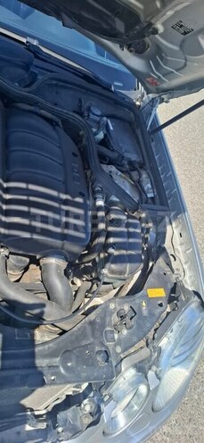 Mercedes E 270-14