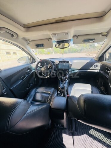 Chevrolet Cruze-4
