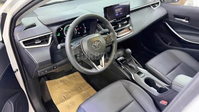 Toyota Corolla-13
