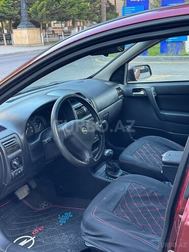 Opel Astra-7