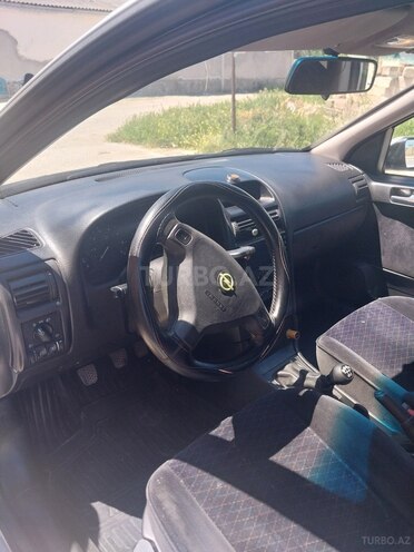 Opel Astra-7