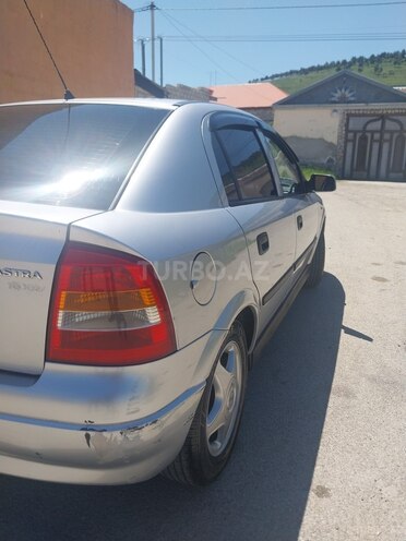 Opel Astra-14