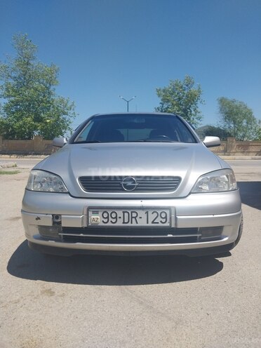 Opel Astra-1