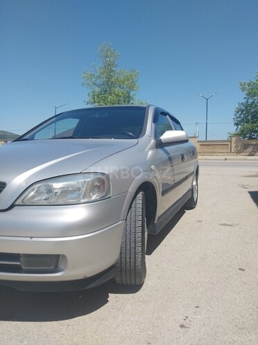 Opel Astra-3