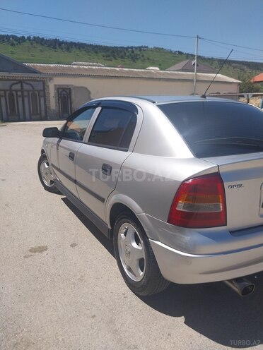 Opel Astra-4