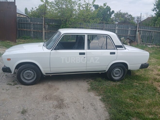LADA (VAZ) 2107-3