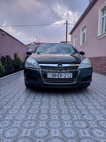 Opel Astra-1