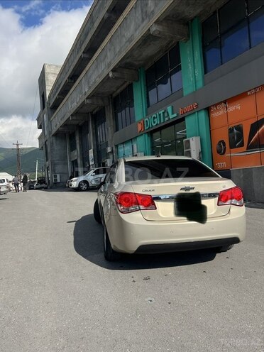 Chevrolet Cruze-3