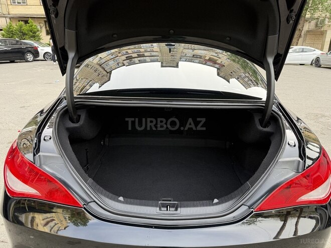 Mercedes CLA 250-4