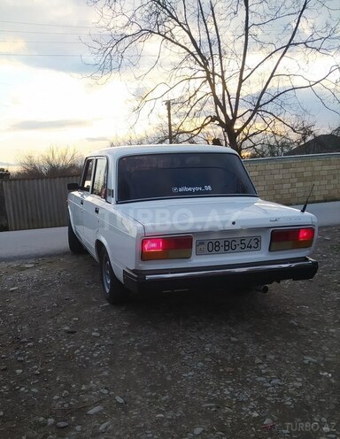 LADA (VAZ) 2107-4