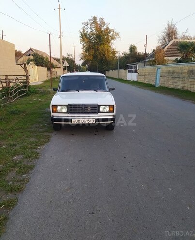 LADA (VAZ) 2107-15