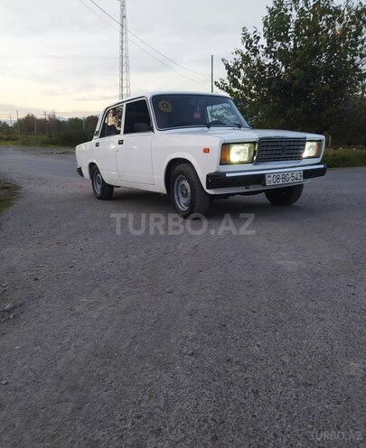 LADA (VAZ) 2107-13