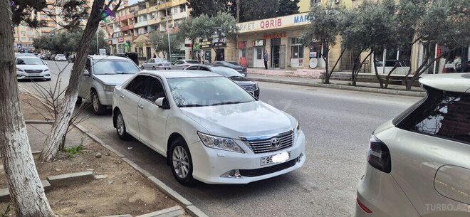 Toyota Camry-2