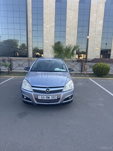 Opel Astra-2