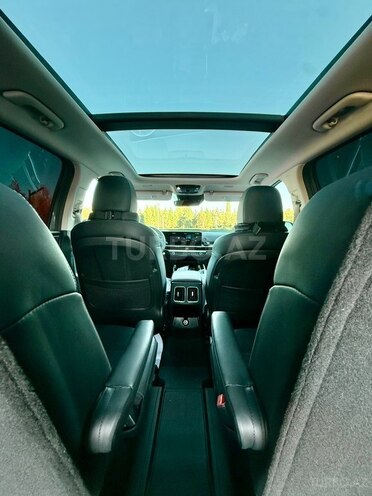 Kia Sorento-13