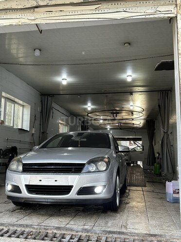 Opel Astra-11
