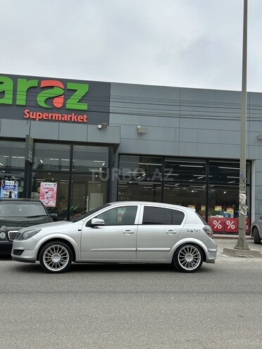 Opel Astra-2