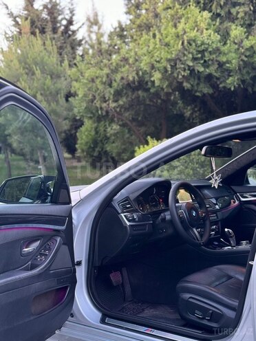 BMW 520d-7