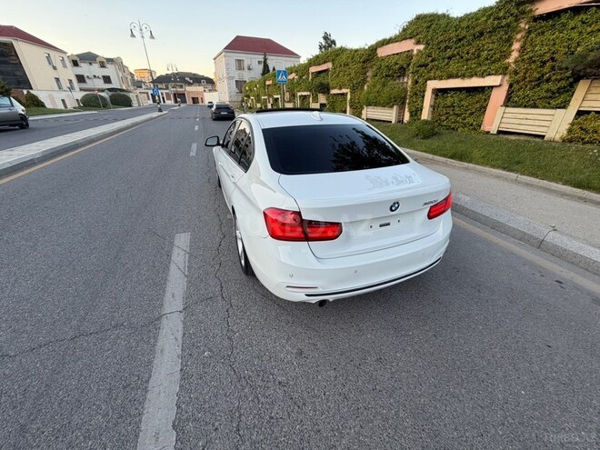 BMW 320-6