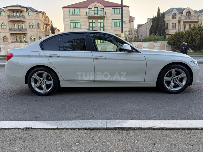BMW 320-11