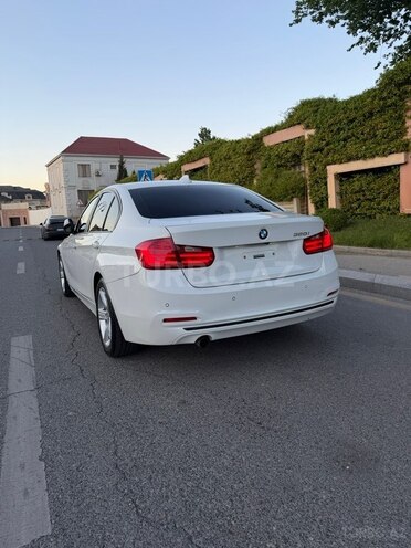BMW 320-12