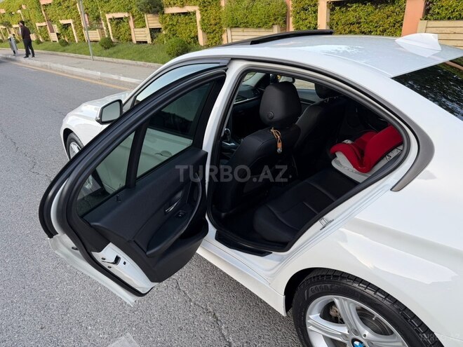 BMW 320-18