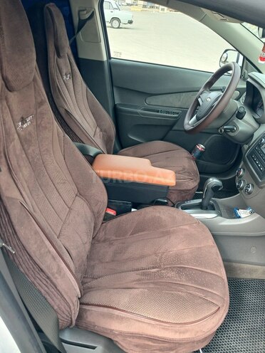 Chevrolet Cobalt-7