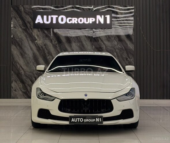 Maserati Ghibli-1