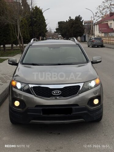 Kia Sorento-1