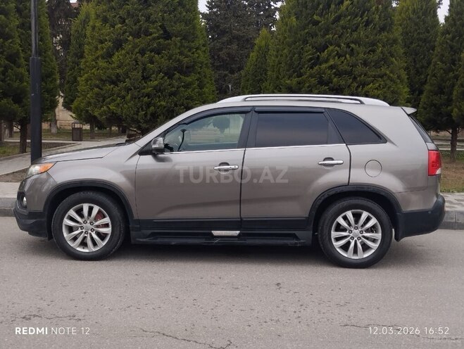 Kia Sorento-2