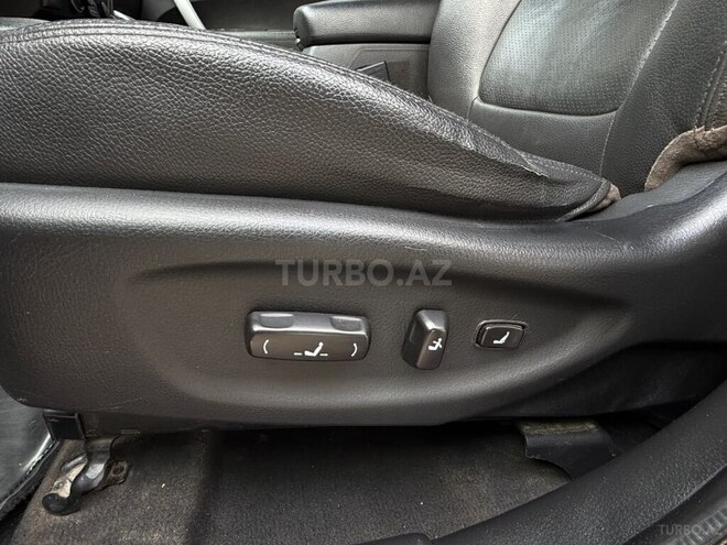 Kia Sorento-13