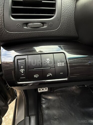 Kia Sorento-18