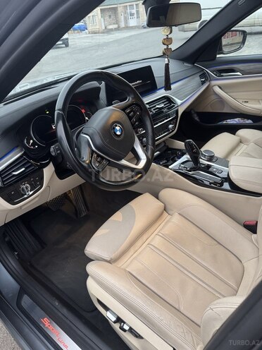 BMW 530-6