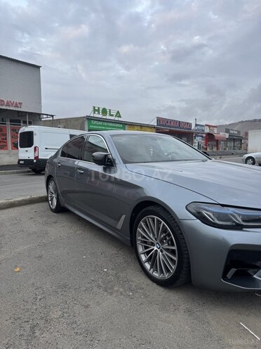 BMW 530-5