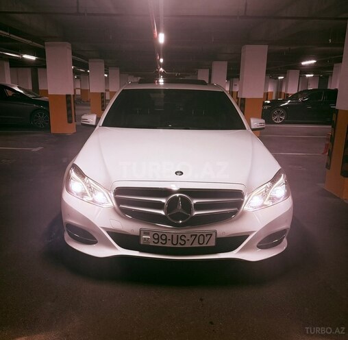 Mercedes E 220-4