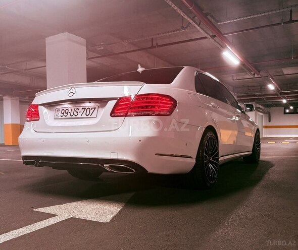 Mercedes E 220-6