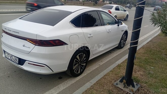 BYD Qin Plus-8