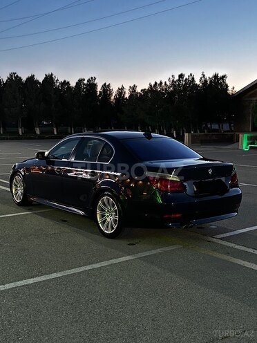 BMW 525-7